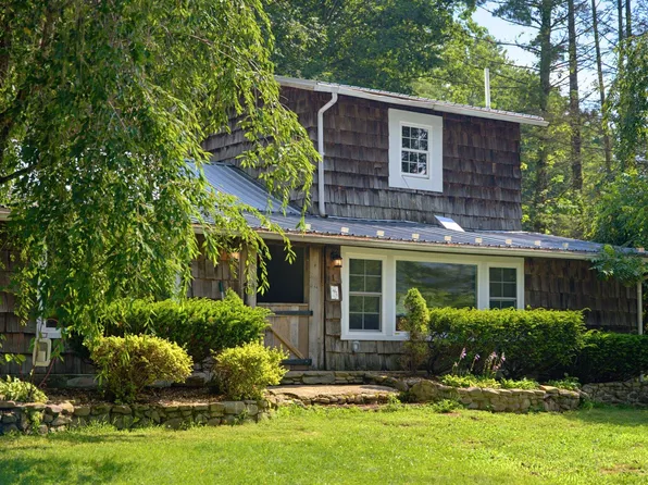 58 Bear Wallow Flat Ln, West Augusta, VA 24485