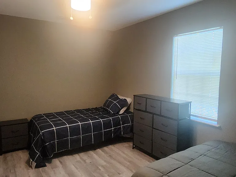 9605 Grady Ln — Photo 26