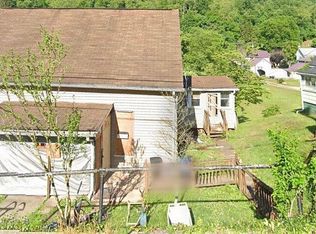 109 Water St, Salem, WV 26426