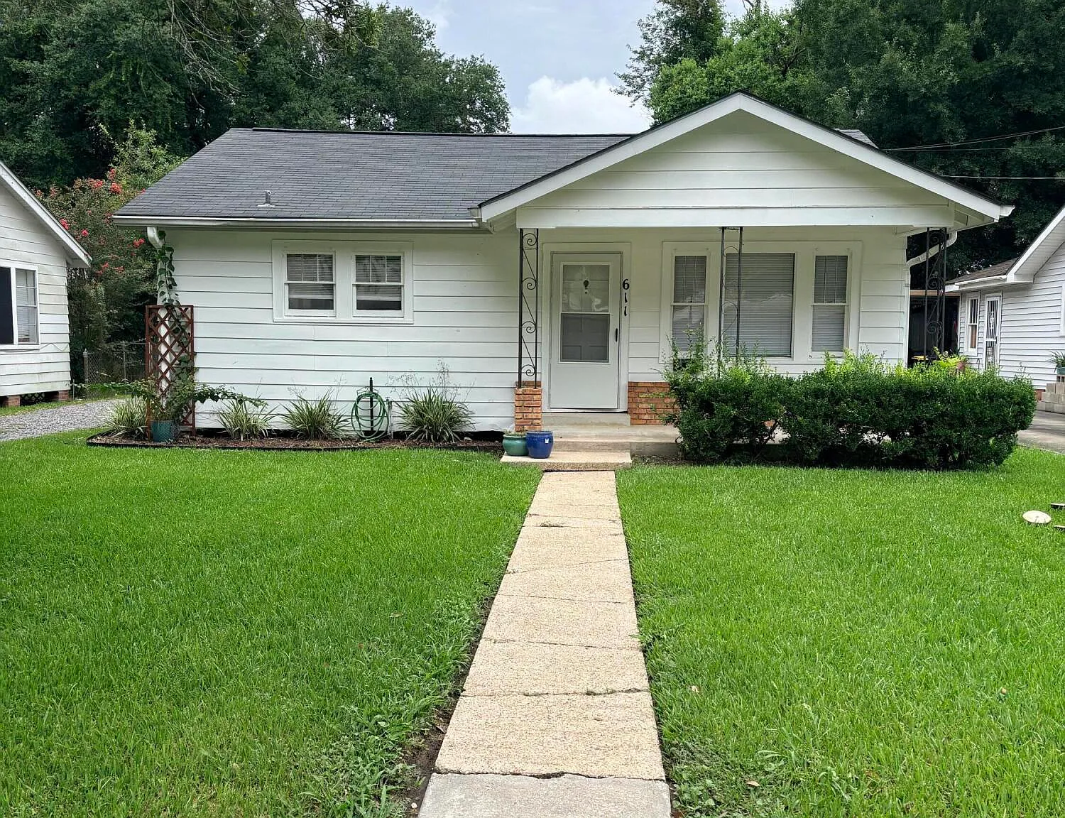 3 bed, 2.0 bath, 1475 sqft, $1,550 — Photo 1