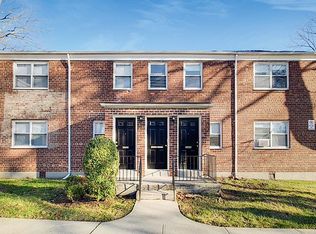 30 Arlo Rd APT 1B, Staten Island, NY 10301