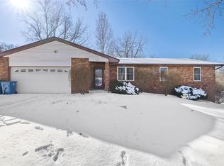 317 Cedar Dr, Potosi, MO 63664