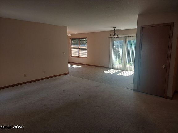 3rd image of 3870 Yale Ave