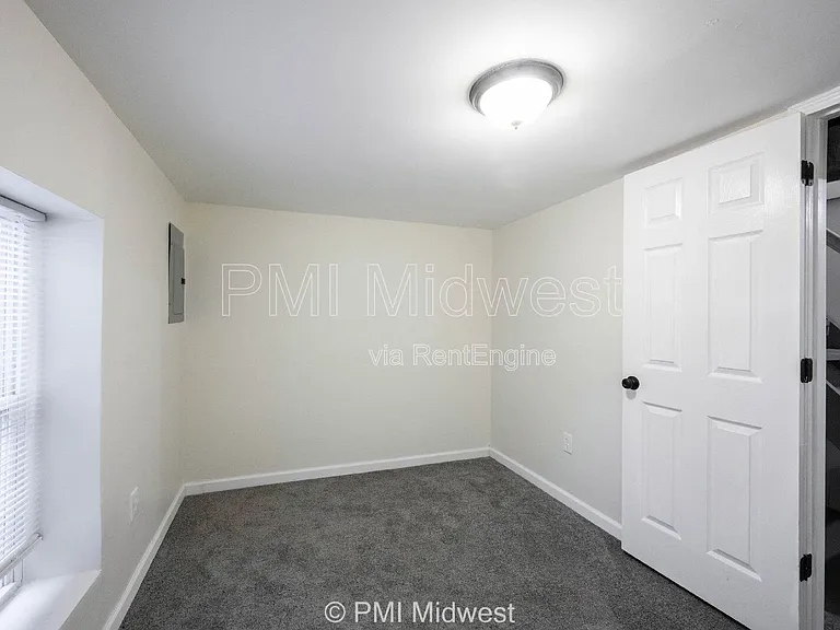 514 N Chester Ave — Photo 14