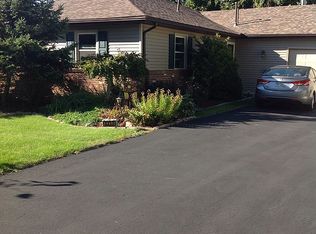 3217 Brown Rd, Oregon, OH 43616