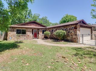 6800 Oakhurst Dr, Ocean Springs, MS 39564