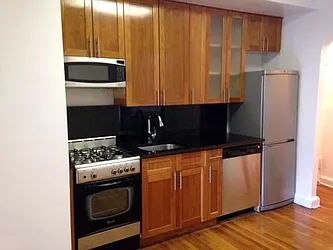 Rented by Manhattan Skyline