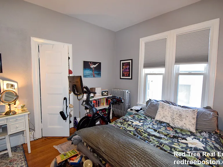 85 Surrey St #2 — Photo 11
