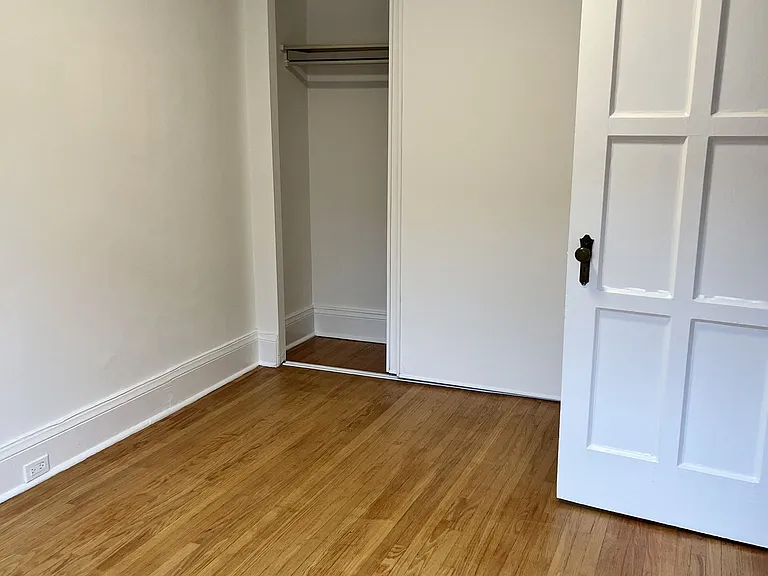 110 Oriole Pkwy — Photo 20