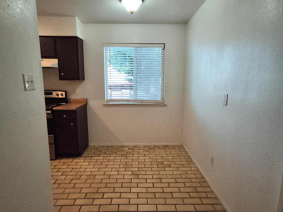 1630 Wyoming Ave #2