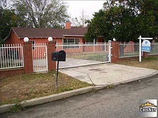 5th image of 9545 Noble Ave