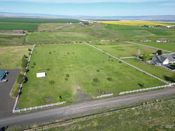 35122 Powell Rd, Lewiston, ID 83501