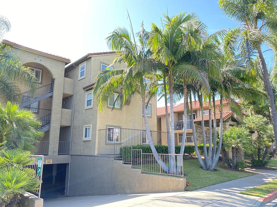 1st image of 4222 Menlo Ave Unit 8