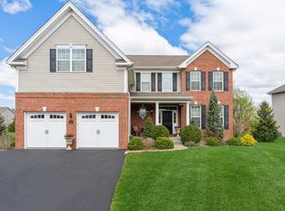 49 Hoffman Rd, Hopewell Junction, NY 12533