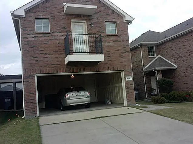 616 Fleming St — Photo 1