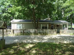 4671 Sardis Lake Dr, Batesville, MS 38606