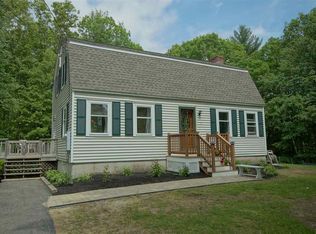 15 Brookside Dr, Sandown, NH 03873