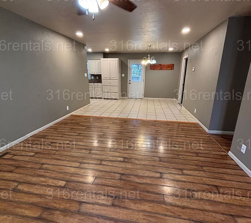1st image of 1210 W 1st Ave