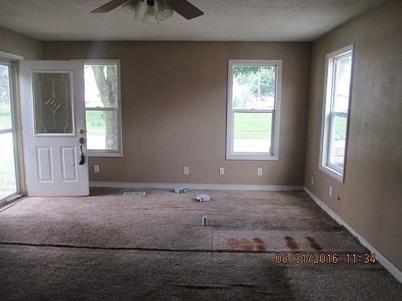 5th image of 5910 Monona Dr