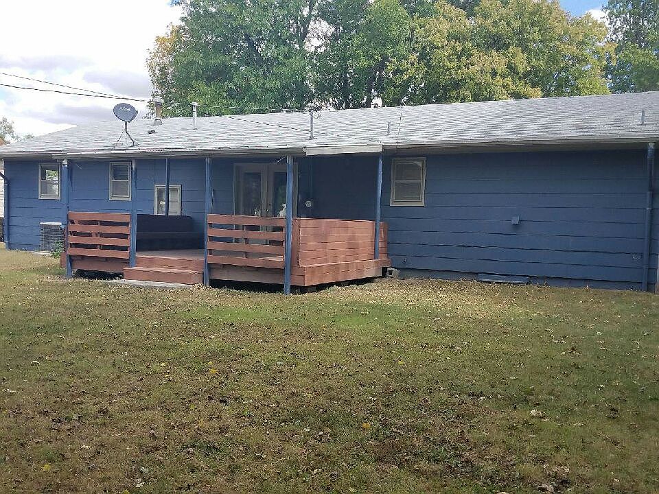 2nd image of 1316 4th Ave
