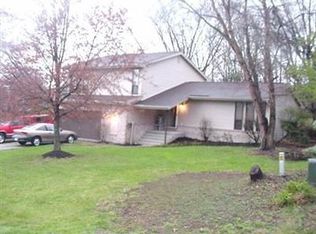 617 Eagleview Dr, Lawrenceburg, IN 47025