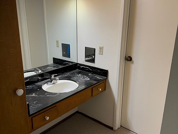 4th image of 835 N Humboldt St APT 310