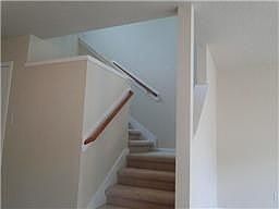 4th image of 7235 Fox Hall Ln