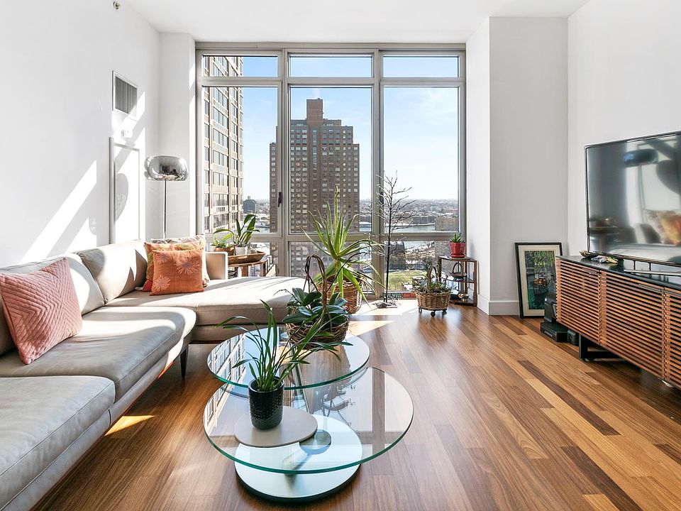 1st image of 333 E 91st St APT 22B