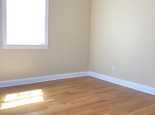 1625 21st Pl SE APT 4, Washington, DC 20020