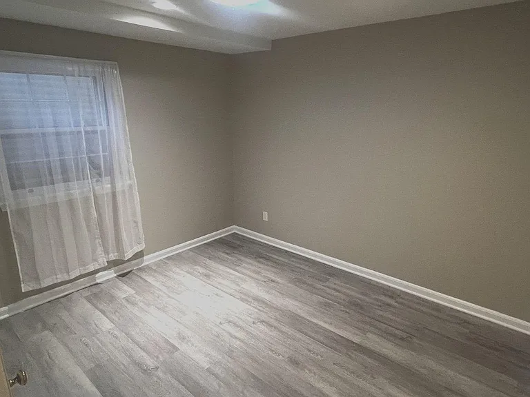5600 Beam Ct — Photo 31