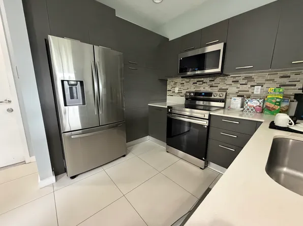 3479 NW 13th St, Lauderhill, FL 33311