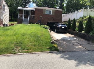 4115 Edge Rd, Pittsburgh, PA 15227