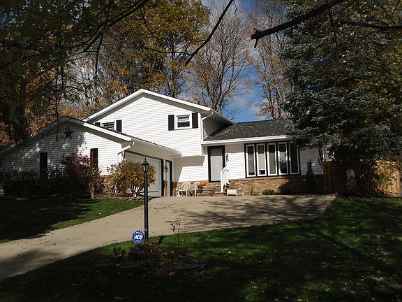 3rd image of 3503 Monte Vista Dr
