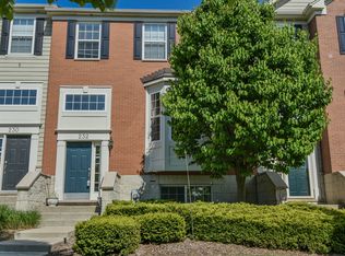 232 Comstock Dr #0, Elgin, IL 60124