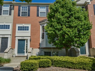 232 Comstock Dr #0, Elgin, IL, 60124