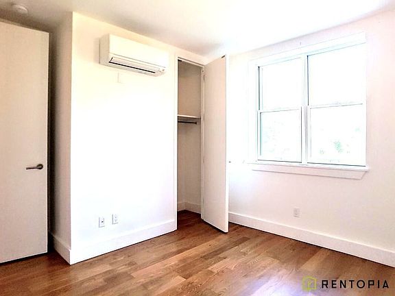 5th image of 106 Meserole St #4G