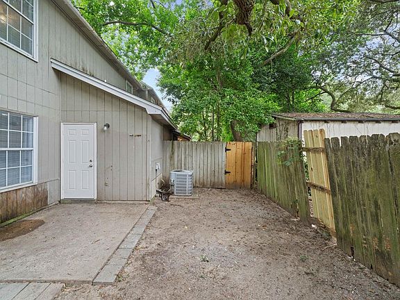 2nd image of 618 Gap Creek Dr #6