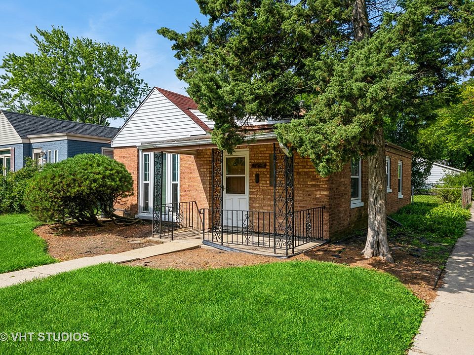 1st image of 5856 N Oriole Ave