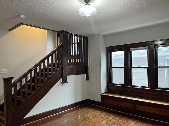 4th image of 4121 N Park Ave