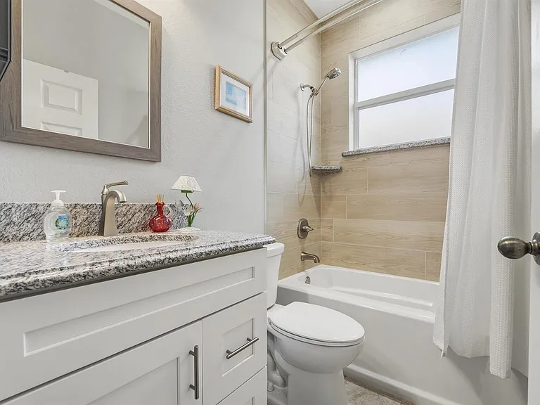 3198 SE Carrick Green Ct — Photo 15