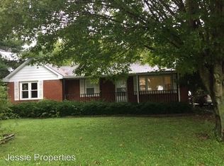 9348 New Columbia Rd, Campbellsville, KY 42718