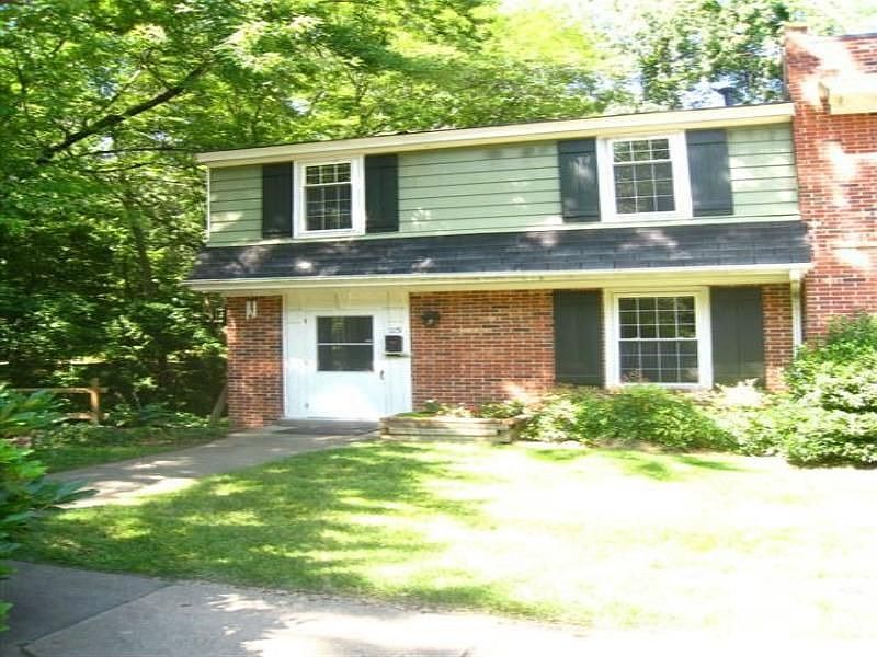 115 Scarborough Place