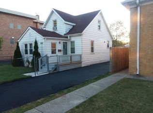 2060 N 18th Ave, Melrose Park, IL 60160