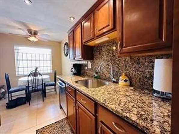 3099 NW 48th Avenue #253, Lauderdale Lakes, FL 33313