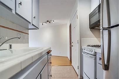 3rd image of 2025 4th St Unit 208A