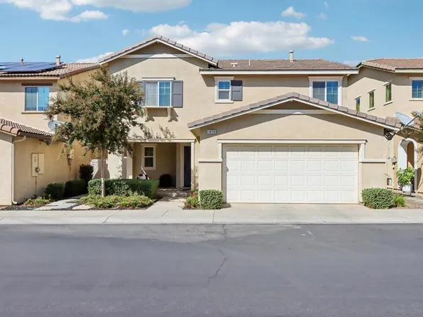 1410 Silverberry Ln, Beaumont, CA 92223