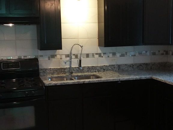 2nd image of 10901 S King Dr W