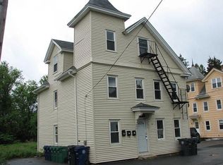 50 Adelaide Ave, Warwick, RI 02886