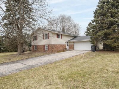 S69W22090 Sonoma WAY, Big Bend, WI, 53103