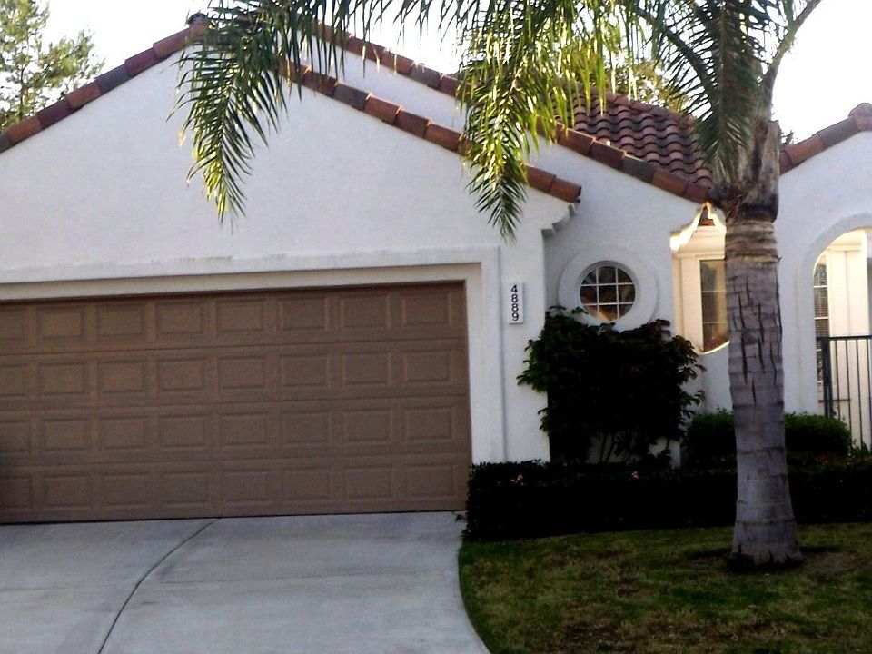 Private cul-de-sac and one of the larger units in the communityni